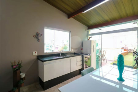 Cobertura à venda com 3 quartos, sendo 1 suíte,  em Santa Maria, Santo André, SP