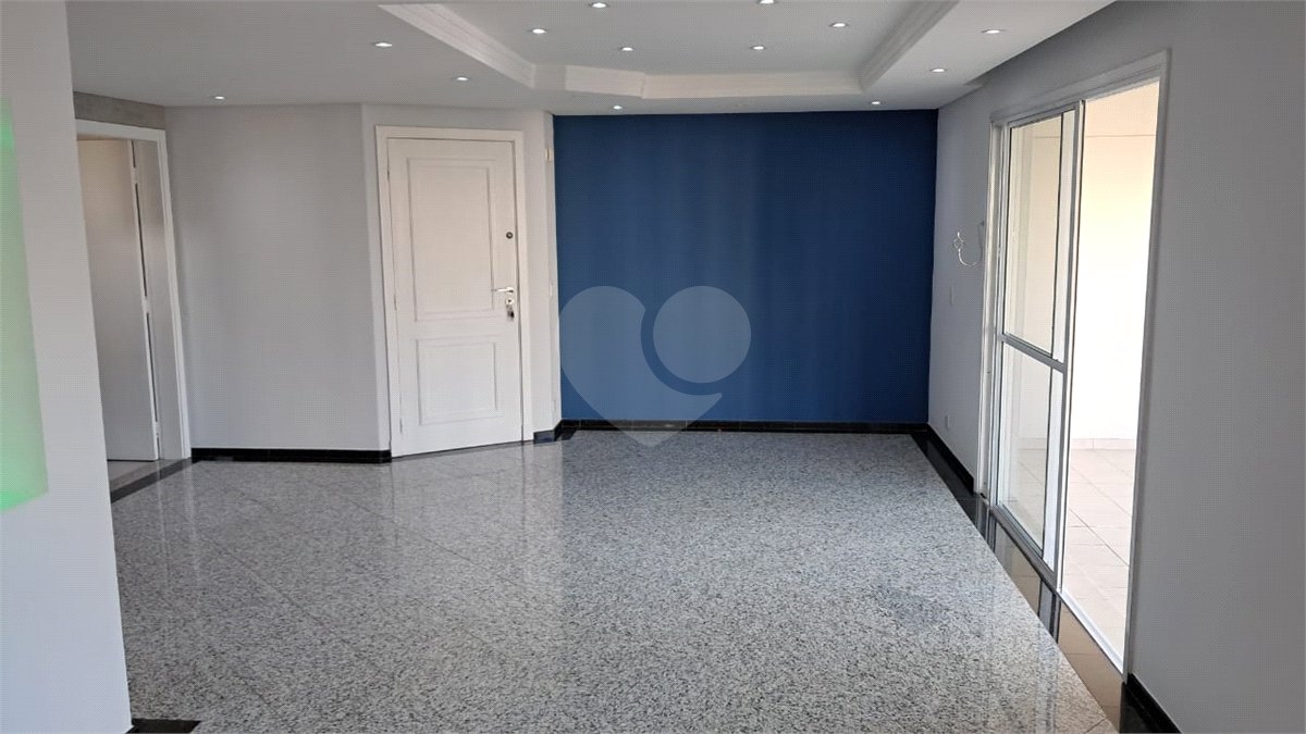 Apartamento para alugar com 3 quartos, sendo 2 suítes, em Jardim Marajoara, São Paulo, SP