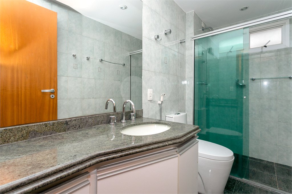 Apartamento à venda com 4 quartos, sendo 3 suítes, em Perdizes, São Paulo, SP