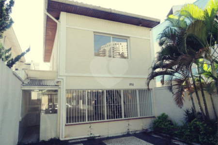 Sobrado à venda com 3 quartos em Granja Julieta, São Paulo, SP