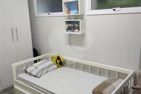 Casa à venda com 4 quartos, sendo 3 suítes, no condomínio Estância Marambaia, Vinhedo - SP