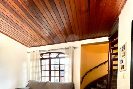 Sobrado à venda com 3 quartos em Conjunto Habitacional Júlio de Mesquita Filho, Sorocaba, SP