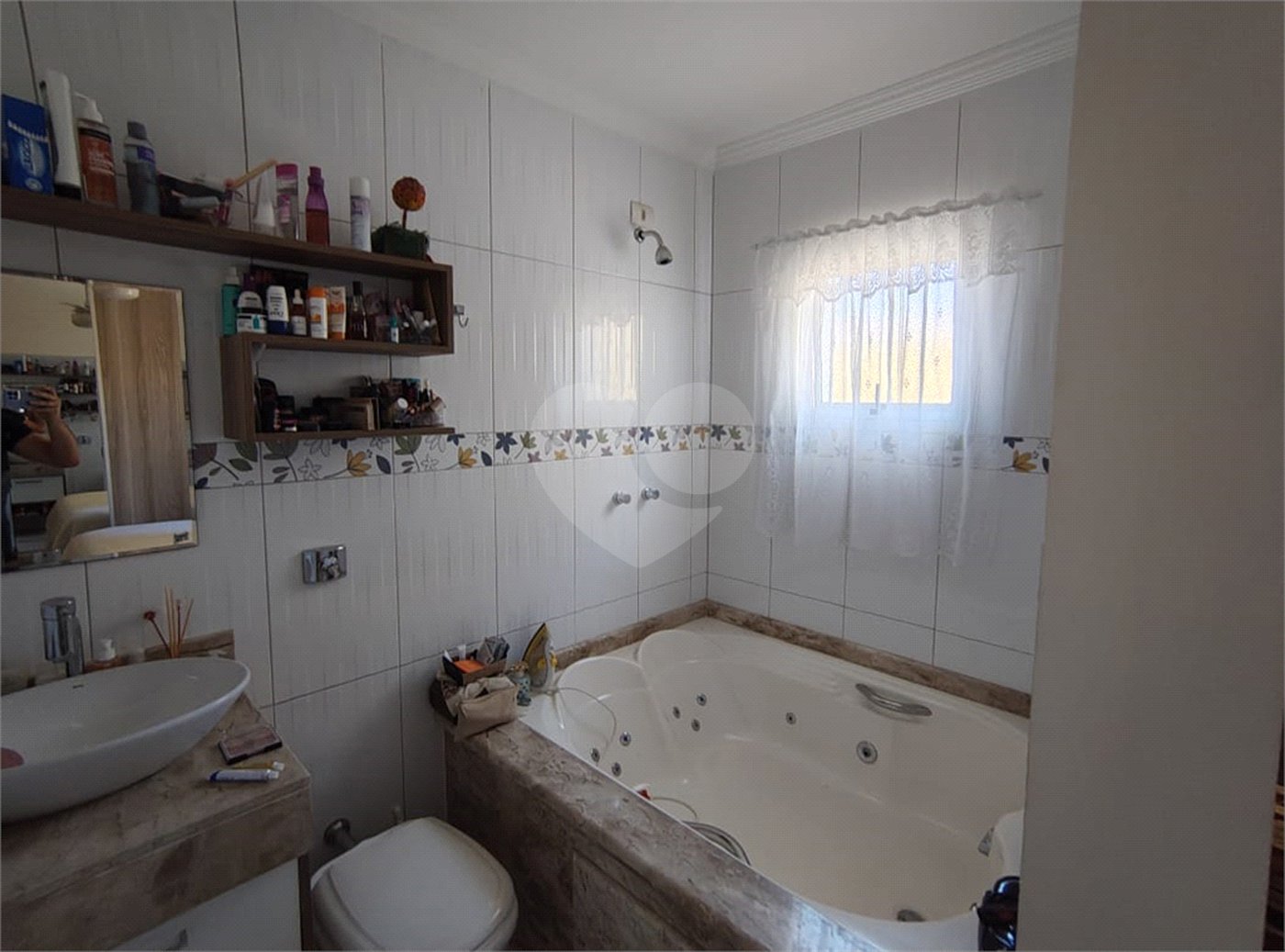 Casa à venda com 2 quartos, sendo 1 suíte, em Vila Santa Terezinha, Várzea Paulista, SP
