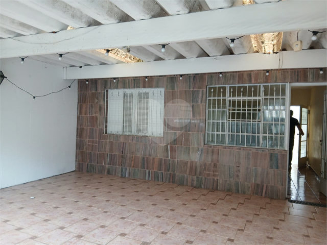 Casa à venda com 2 quartos em Santana, São Paulo, SP