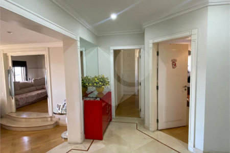 Apartamento à venda com 4 quartos, sendo 3 suítes, em Água Fria, São Paulo, SP