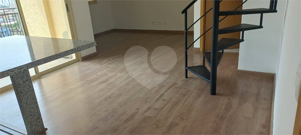 Cobertura à venda com 2 quartos, sendo 1 suíte, em Santana, São Paulo, SP