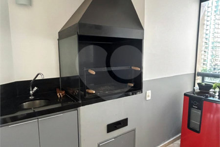 Apartamento à venda com 3 suítes em Indianópolis, São Paulo, SP