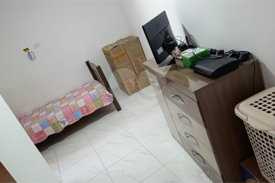 Casa à venda com 4 quartos, sendo 1 suíte,  em Cangaíba, São Paulo, SP