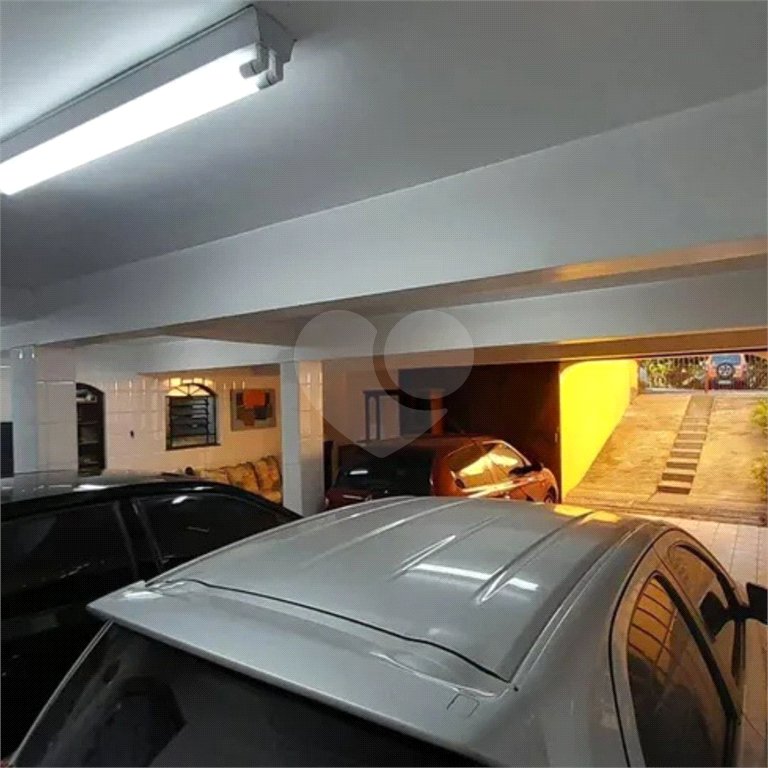 Sobrado à venda com 4 quartos, sendo 1 suíte, em Jardim Pinheiros, São Paulo, SP