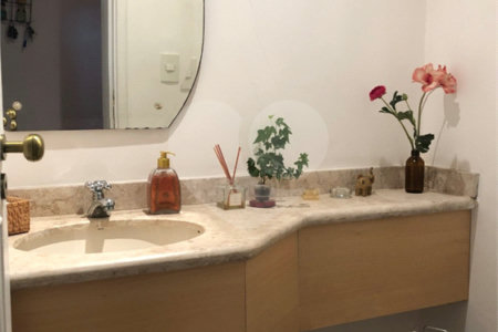 Apartamento à venda com 4 quartos, sendo 3 suítes, em Fazenda Morumbi, São Paulo, SP