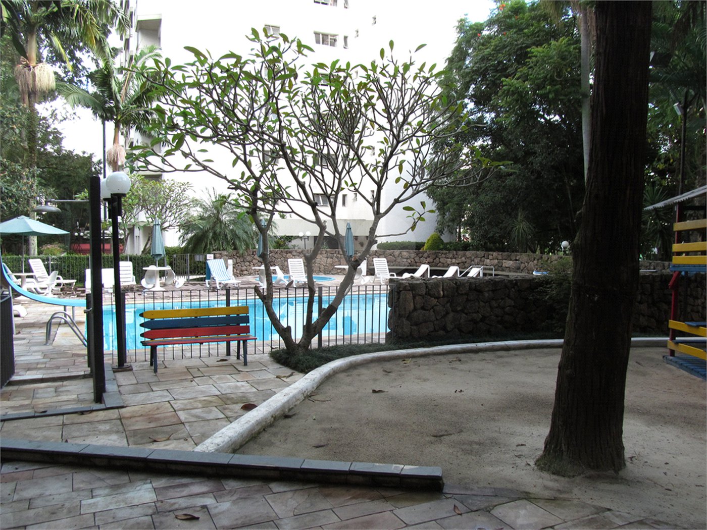 Apartamento à venda com 3 quartos, sendo 1 suíte,  em Jardim Marajoara, São Paulo, SP