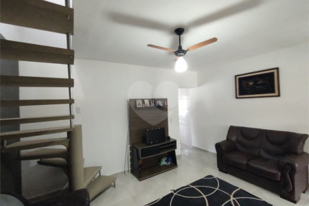 Casa à venda com 3 quartos, sendo 1 suíte,  em Vila Regina, Itapetininga, SP