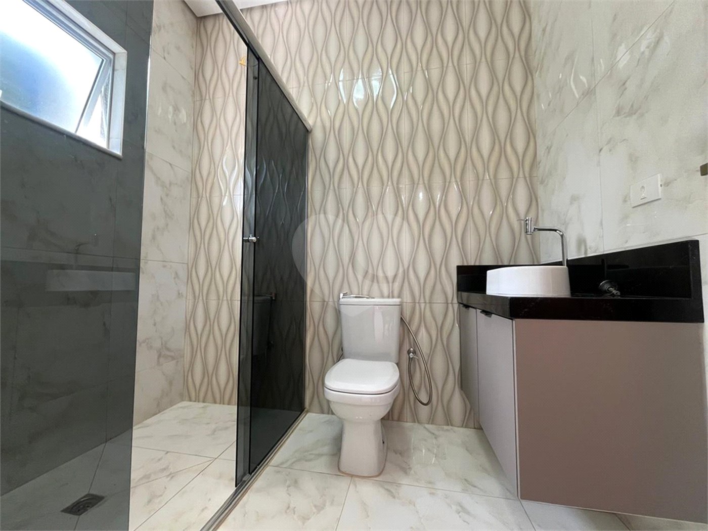 Casa à venda com 3 quartos, sendo 2 suítes, em Portal dos Pinheiros II, Itapetininga, SP