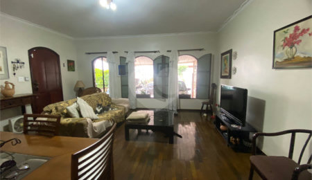 Sobrado à venda com 3 quartos, sendo 1 suíte,  em Palmas do Tremembé, São Paulo, SP