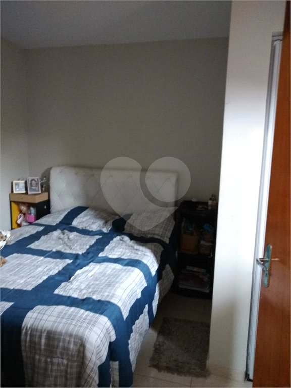 Casa à venda com 3 quartos, sendo 1 suíte, em Jardim Cris, São Paulo, SP