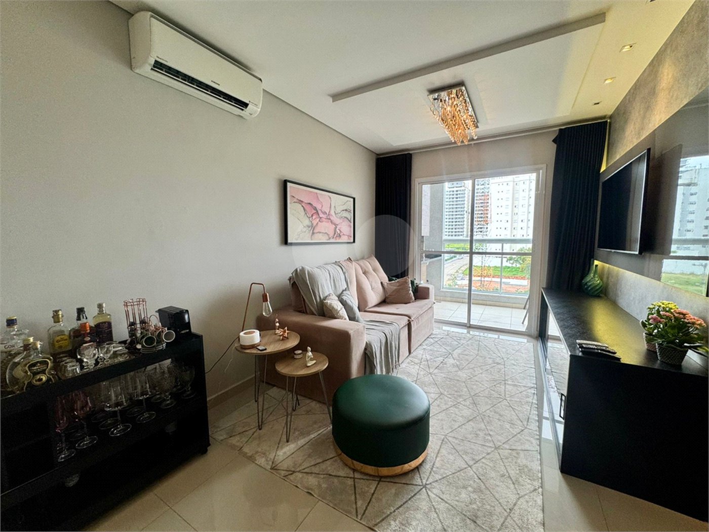 Apartamento à venda com 3 quartos, sendo 1 suíte, em Parque Campolim, Sorocaba, SP