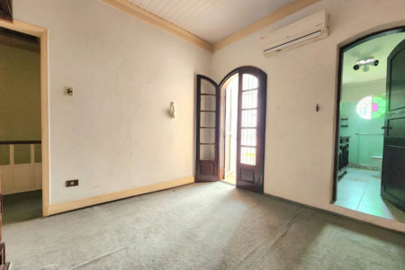 Casa com 3 dormitórios à venda, 198 m² por R$ 1.099.000,00 - Marapé - Santos/SP