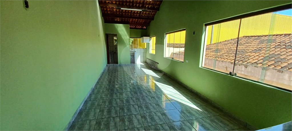 Sobrado à venda com 3 quartos, sendo 1 suíte, em Parque Renato Maia, Guarulhos, SP