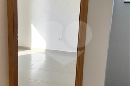 Sobrado à venda com 2 suítes em Residencial Jardins da Catalunha, Atibaia, SP