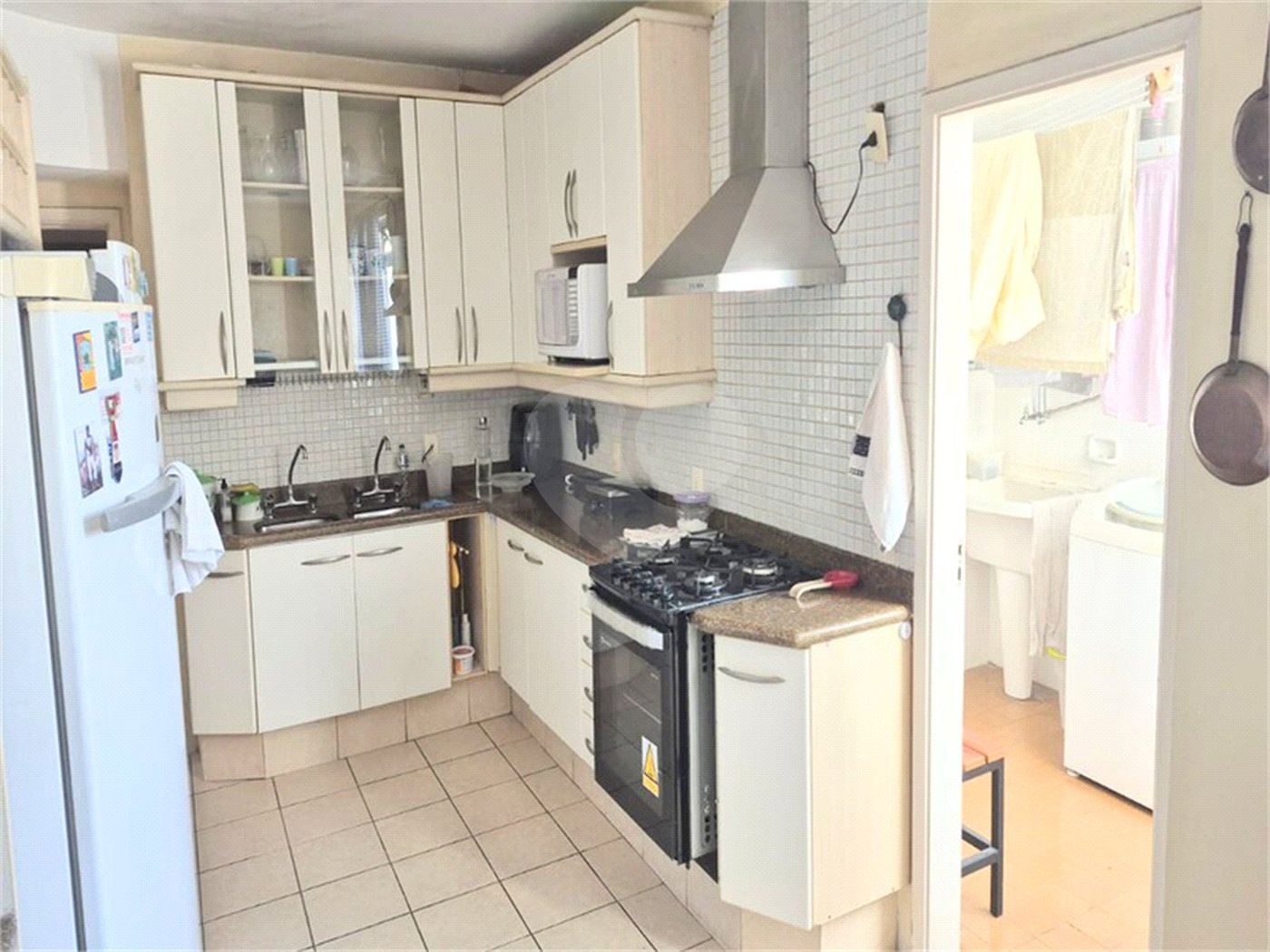 Apartamento à venda com 3 quartos, sendo 1 suíte, em Cosme Velho, Rio de Janeiro, RJ