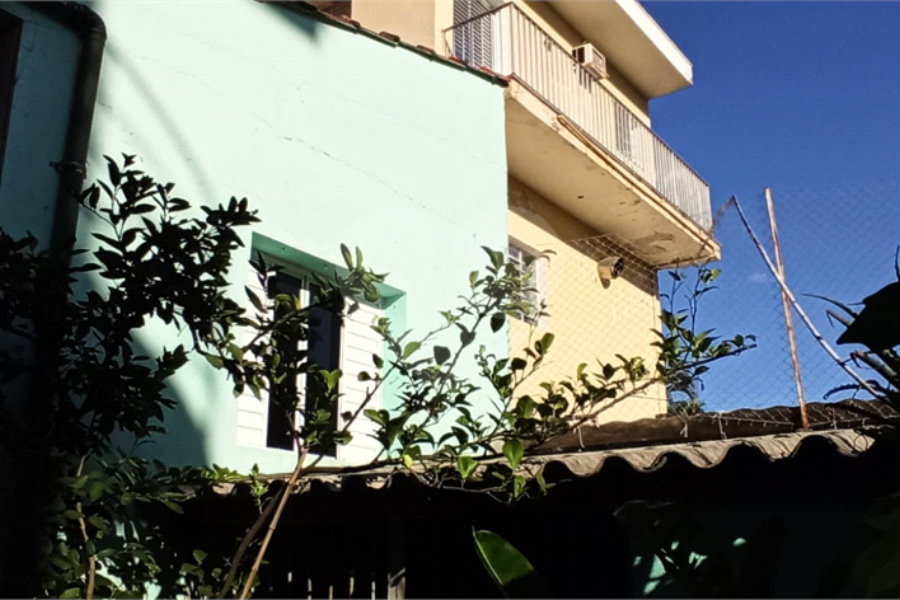 Casa Térrea à venda com 3 quartos, sendo 2 suítes, em Vila Irmãos Arnoni, São Paulo, SP