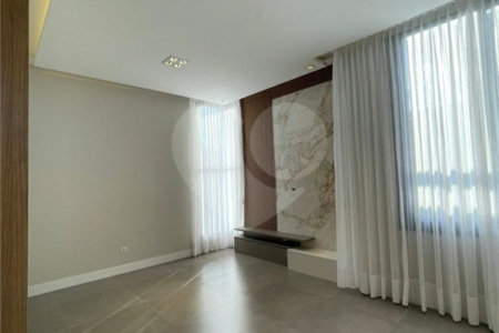 Casa à venda com 3 suítes no condomínio Residencial Granville, Atibaia - SP