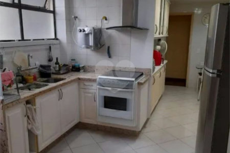 Apartamento à venda com 4 quartos, sendo 2 suítes, em Tijuca, Rio de Janeiro, RJ