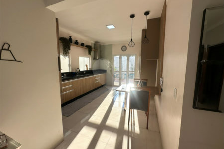 Casa à venda com 3 suítes em Cidade Jardim, Araraquara, SP