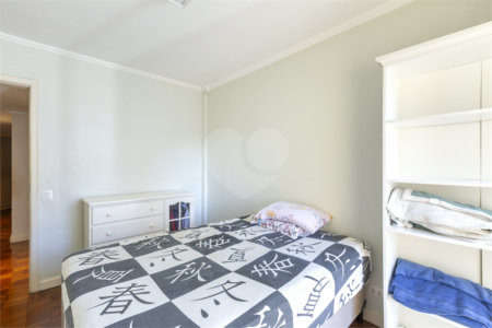 Apartamento à venda com 4 quartos, sendo 2 suítes, em Indianópolis, São Paulo, SP