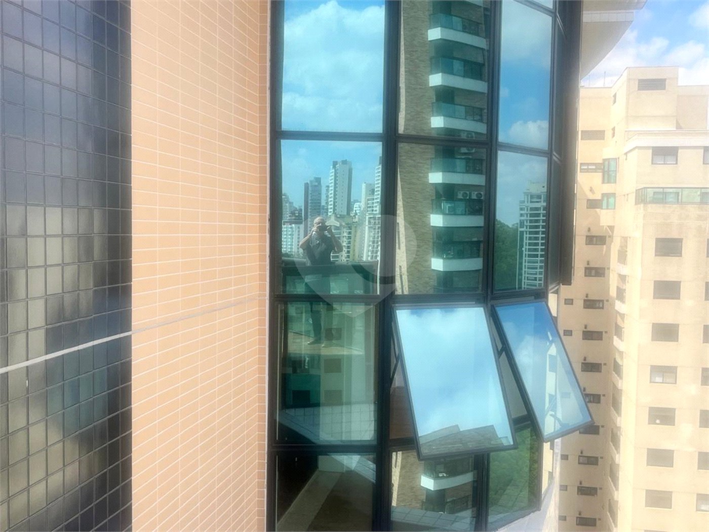 Cobertura à venda ou para alugar com 4 suítes em Jardim Morumbi, São Paulo, SP