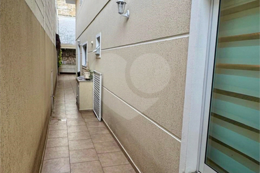 Sobrado à venda com 4 suítes em Vila Guilherme, São Paulo, SP