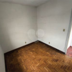 Sobrado à venda com 5 quartos, sendo 1 suíte, em Jardim Trussardi, São Paulo, SP