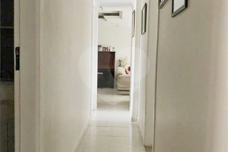 Apartamento à venda com 3 quartos, sendo 1 suíte, em Vila Paulicéia, São Paulo, SP