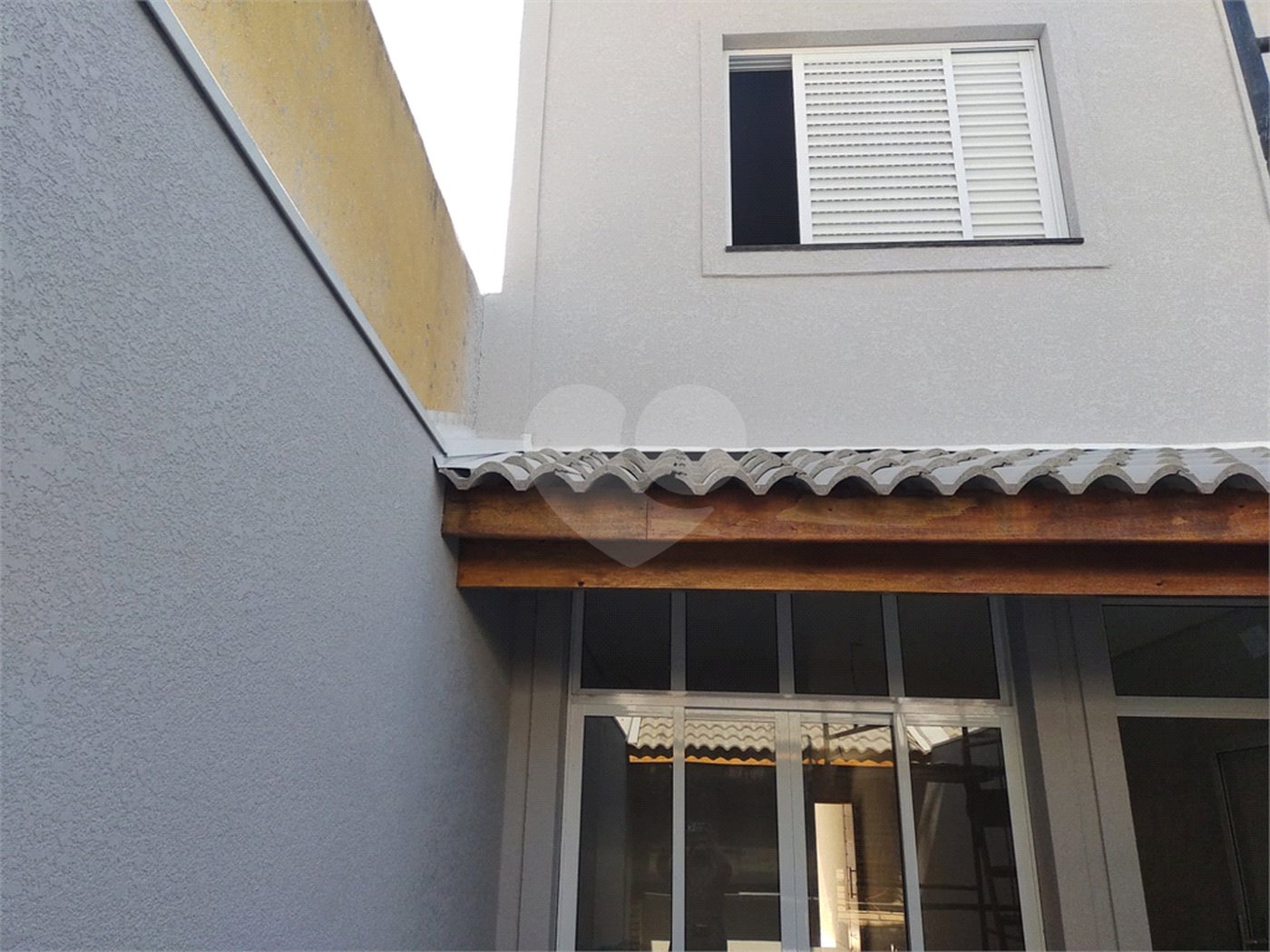 Sobrado à venda com 3 quartos, sendo 1 suíte,  em Campo Grande, São Paulo, SP