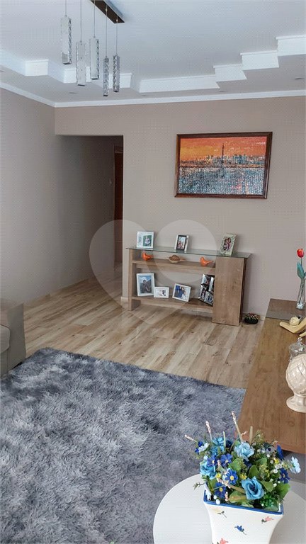 Casa à venda com 3 quartos, sendo 1 suíte,  em Vila Industrial, São Paulo, SP