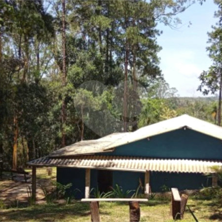 Chácara à venda com 4 quartos em Parque Maria Fernandes, São Paulo, SP