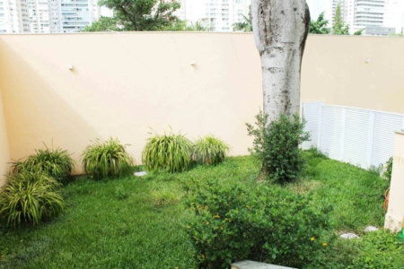 Casa Térrea à venda ou para alugar com 3 suítes em Brooklin Velho, São Paulo, SP