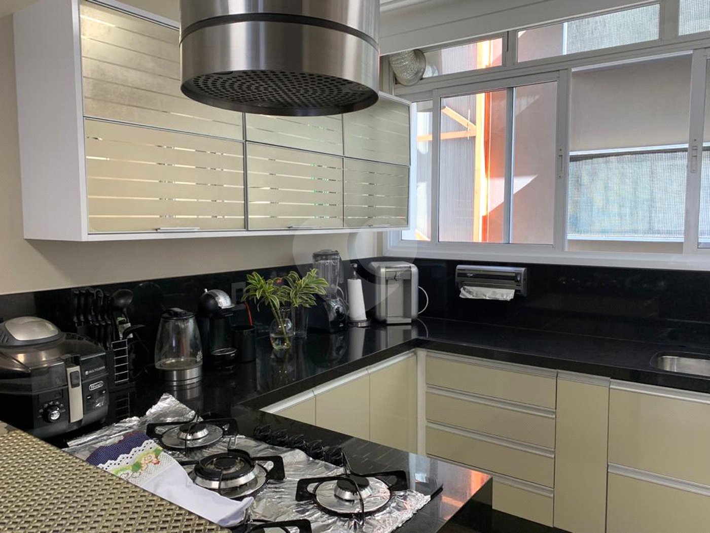 Apartamento à venda ou para alugar com 3 quartos, sendo 1 suíte, em Jardim Paulista, São Paulo, SP