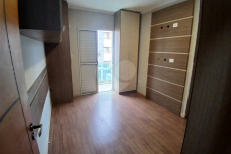 Sobrado à venda com 3 suítes em Vila Medeiros, São Paulo, SP