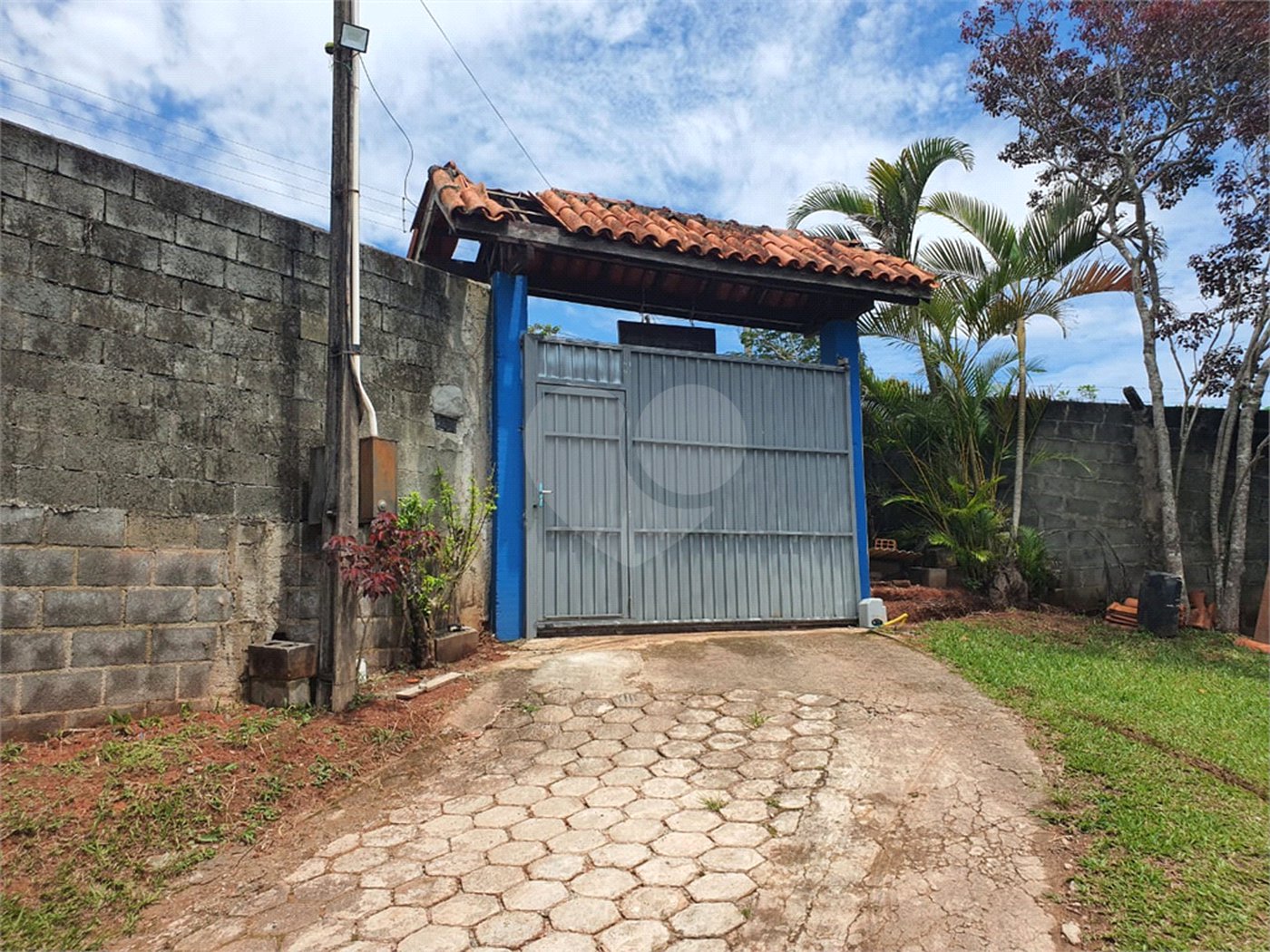 Chácara à venda com 4 quartos, sendo 1 suíte, no Centro, Santa Isabel, SP