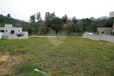 Terreno à venda com 1 suíte no condomínio Arboretum, Vinhedo - SP