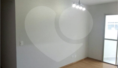 Apartamento à venda com 2 quartos em Vila Galvão, Guarulhos, SP