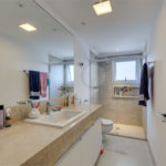 Apartamento à venda com 4 quartos, sendo 1 suíte, em Santo Amaro, São Paulo, SP