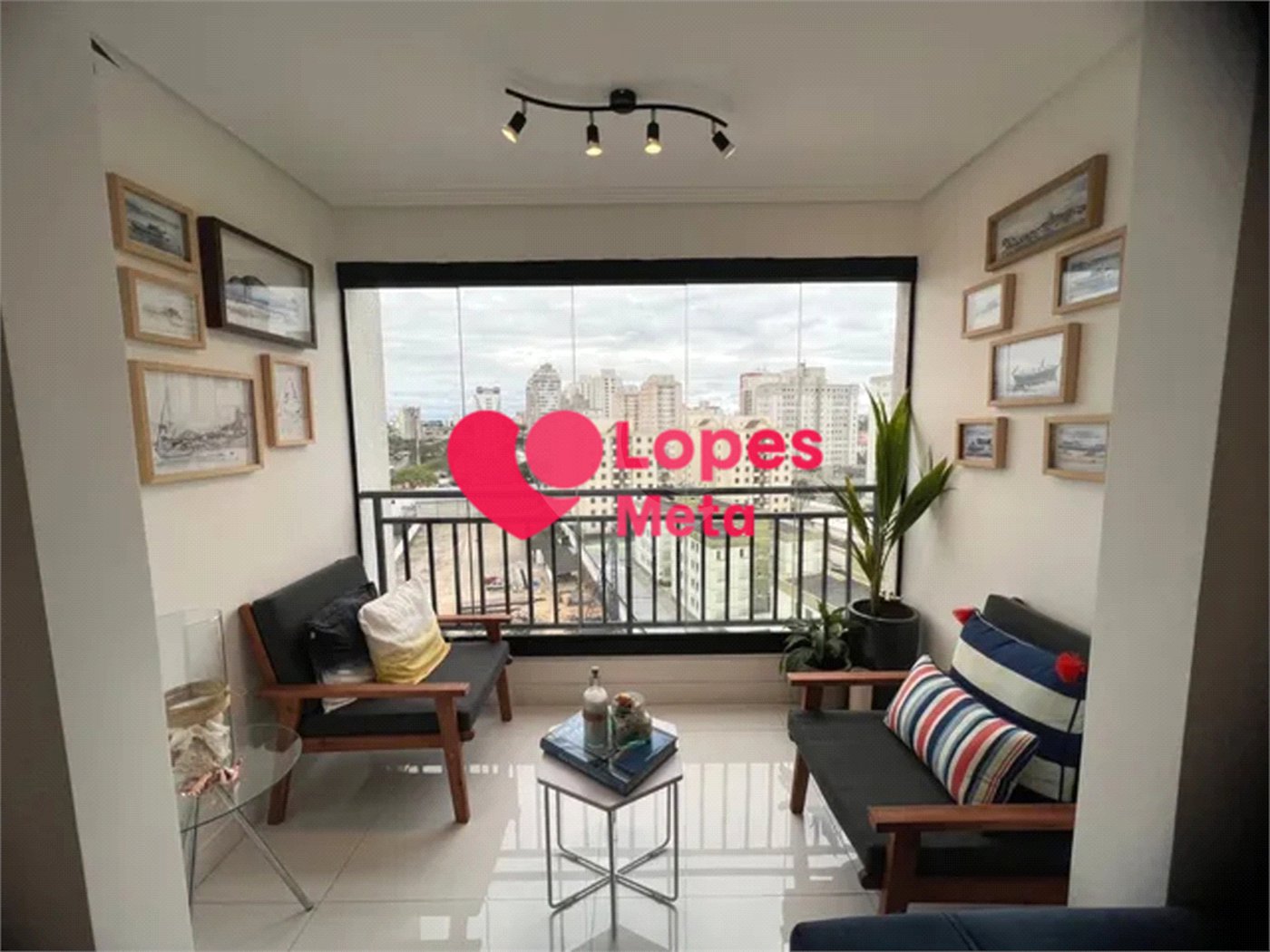 Apartamento à venda com 2 quartos, sendo 1 suíte, em Palmeiras de São José, São José dos Campos, SP