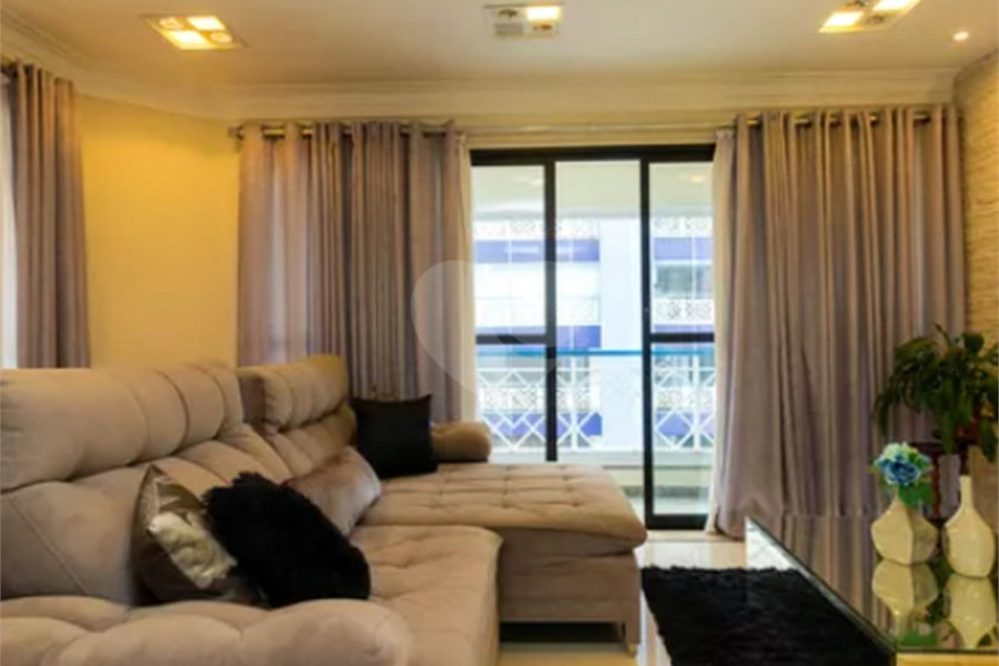 Apartamento à venda com 3 suítes em Vila Gomes Cardim, São Paulo, SP