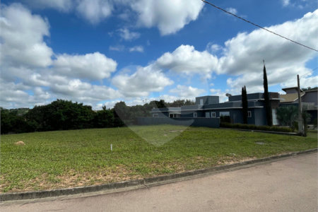 Terreno à venda no condomínio Parque dos Resedás, Itupeva - SP