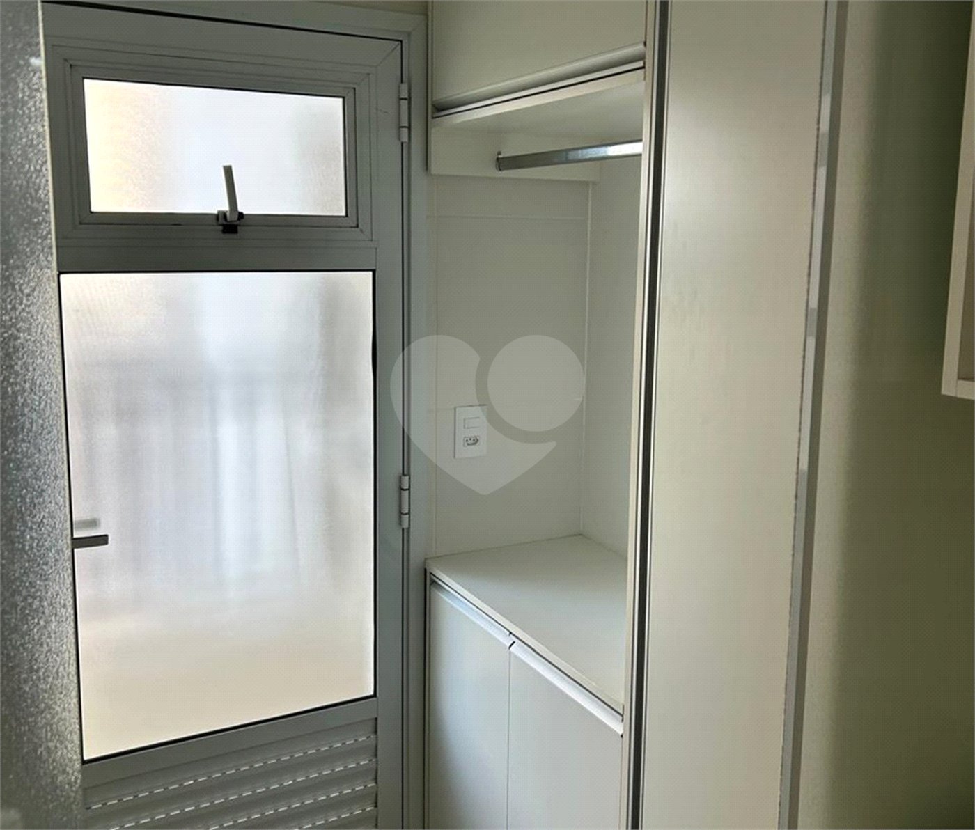 Apartamento para alugar com 3 quartos, sendo 1 suíte, em Parque Campolim, Sorocaba, SP