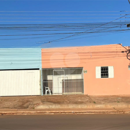 Casa à venda com 3 quartos em Residencial Ponta Porã I, Ponta Porã, MS
