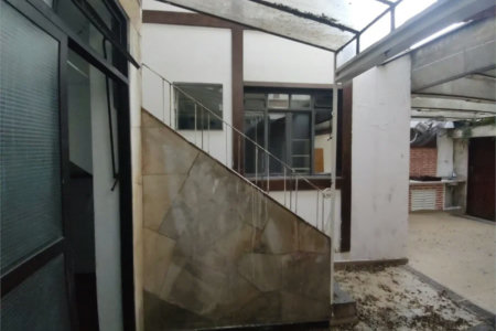 Sobrado à venda com 5 quartos, sendo 3 suítes, em Cidade Monções, São Paulo, SP