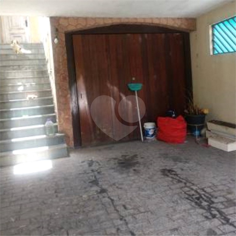 Sobrado à venda com 3 quartos, sendo 1 suíte,  em Vila Universitária, São Paulo, SP